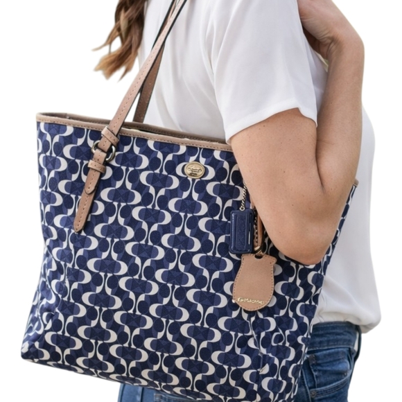 Coach Peyton Dream C Tote Blue White Signature Canvas Leather Trim Shoulder Bag - Picture 1 of 17